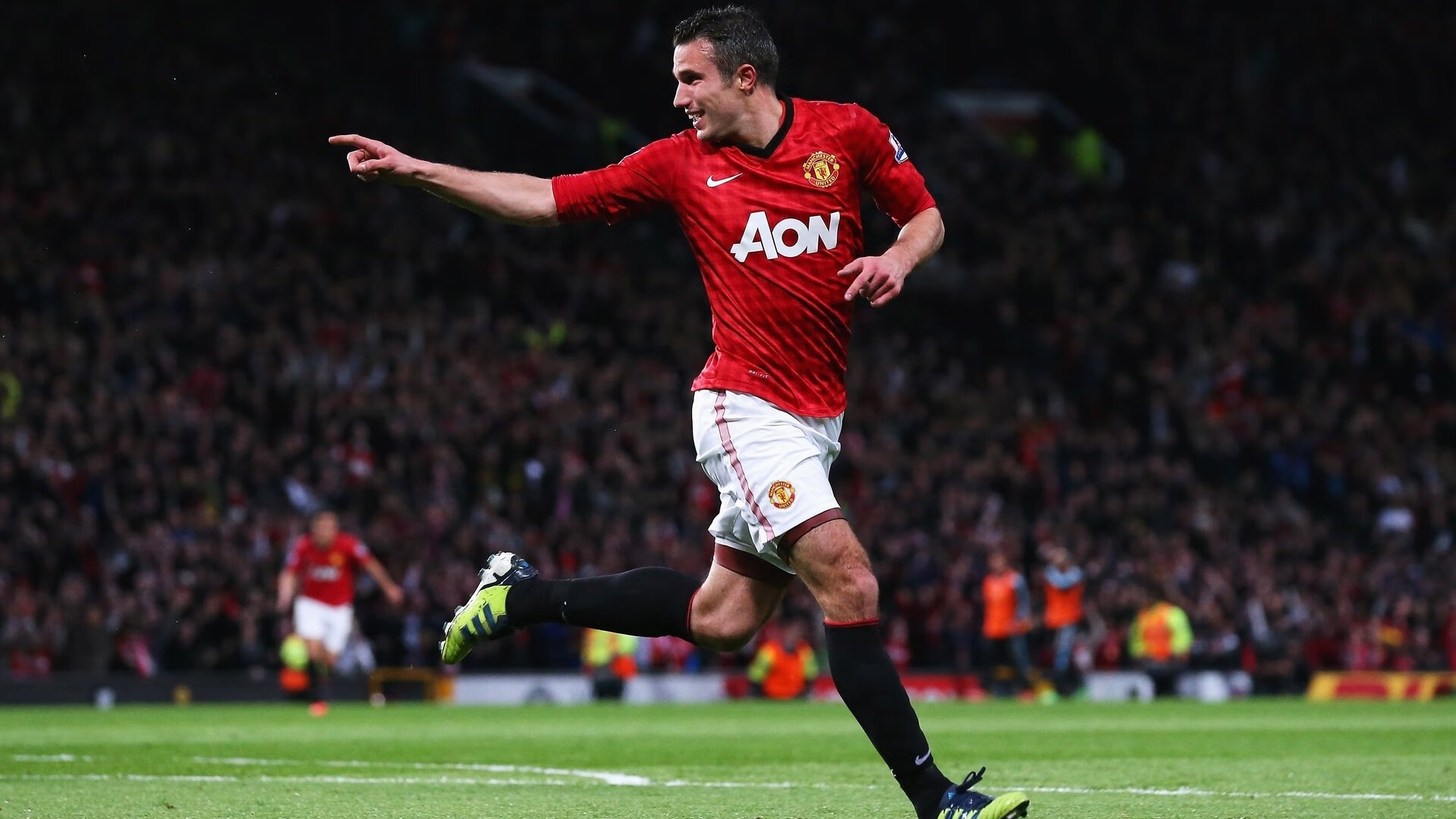 主题夜:联盟推出不同主题的纪念赛吸引粉丝