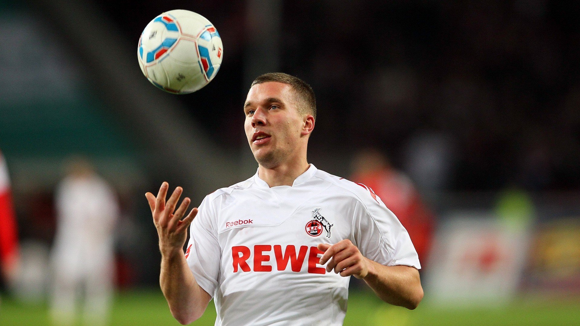 社区挑战赛吸引数百万玩家参与,社区竞技模式